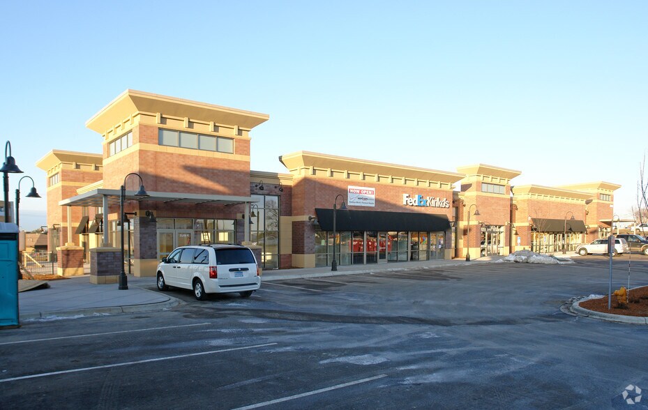 Primary Photo Of 2700 Annapolis Cir N, Plymouth Freestanding For Lease