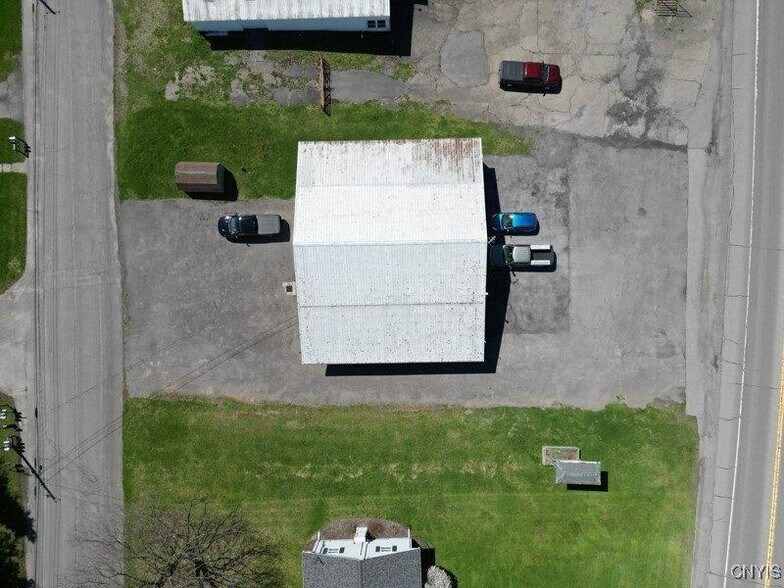 More Photos Of 262 Route 5S St, Mohawk Flex For Sale