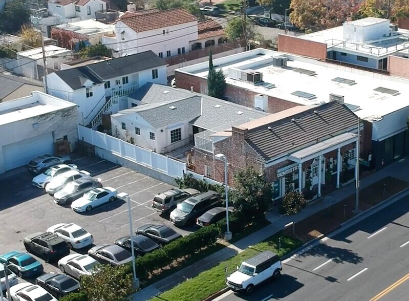 Primary Photo Of 9012-9016 W Olympic Blvd, Beverly Hills Medical For Sale