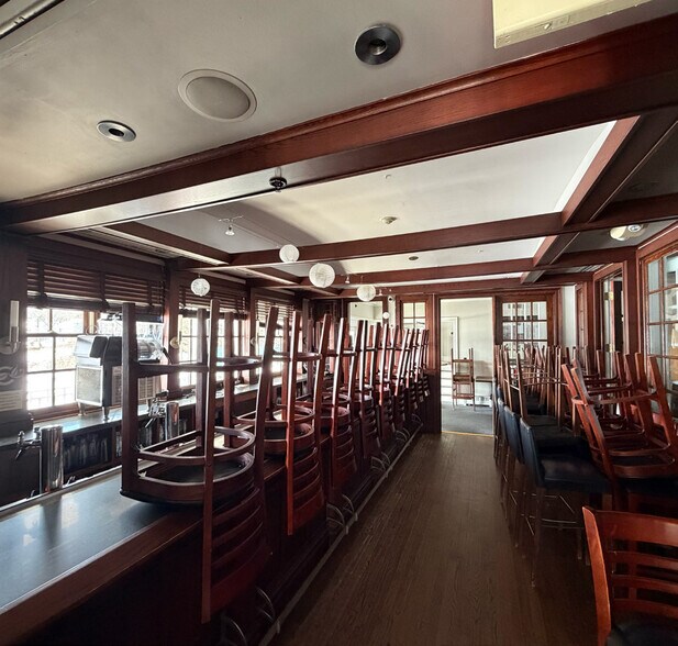 More Photos Of 18 Lake Dr, Mountain Lakes Lodge Meeting Hall For Lease