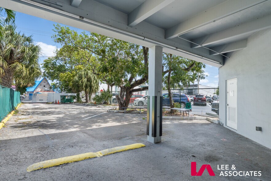 More Photos Of 2751 Van Buren St, Hollywood Schools For Sale