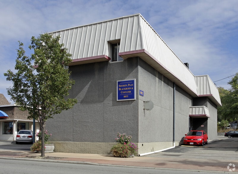 More Photos Of 8832 Reading Rd, Cincinnati Office For Sale