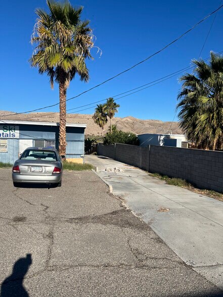 More Photos Of 1631 Hwy 95, Bullhead City Freestanding For Lease