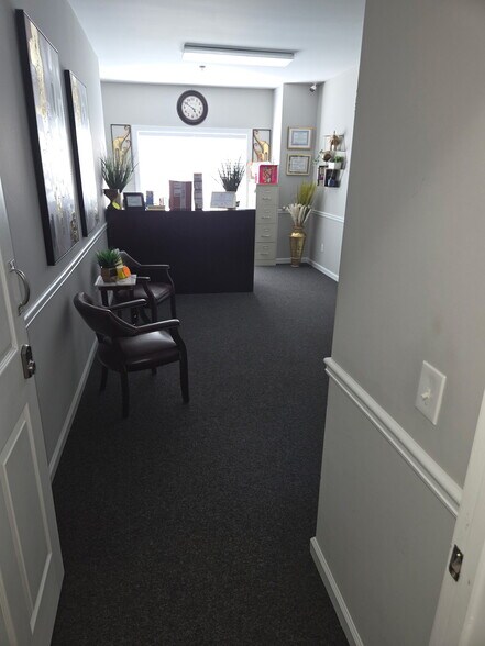 More Photos Of 8325 Office Park Dr, Douglasville Medical For Lease