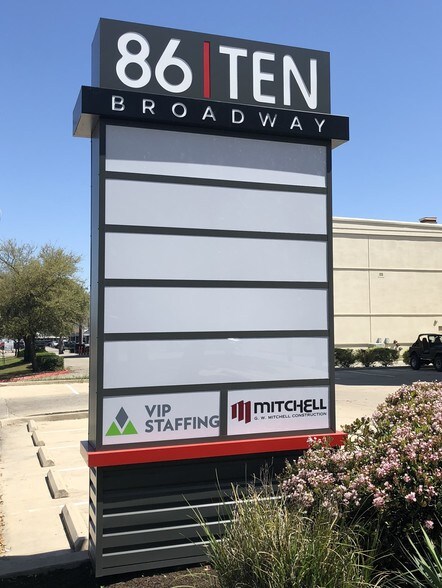 More Photos Of 8610 Broadway St, San Antonio Office For Lease