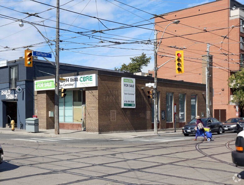 Primary Photo Of 1200 King St W, Toronto Fast Food For Sale