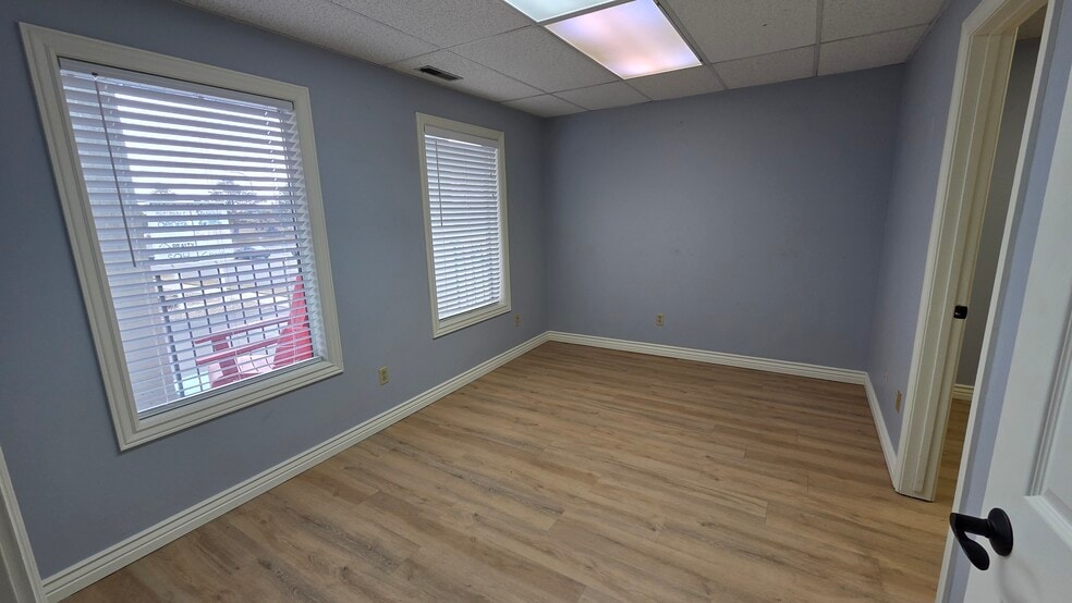 More Photos Of 100 N Woodruff Ave, Idaho Falls Office For Lease