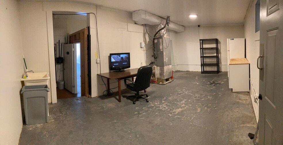 More Photos Of 1601 Riverside Dr, Nashville Storefront For Lease