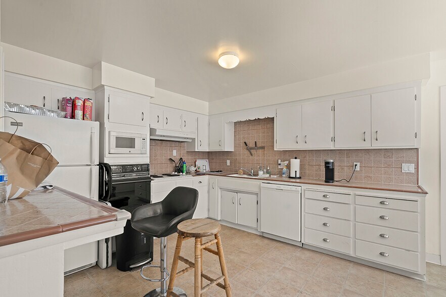 More Photos Of 420 S 7th St, San Jose Apartments For Sale