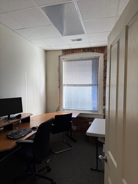 More Photos Of 64 Biltmore Ave, Asheville Loft Creative Space For Lease