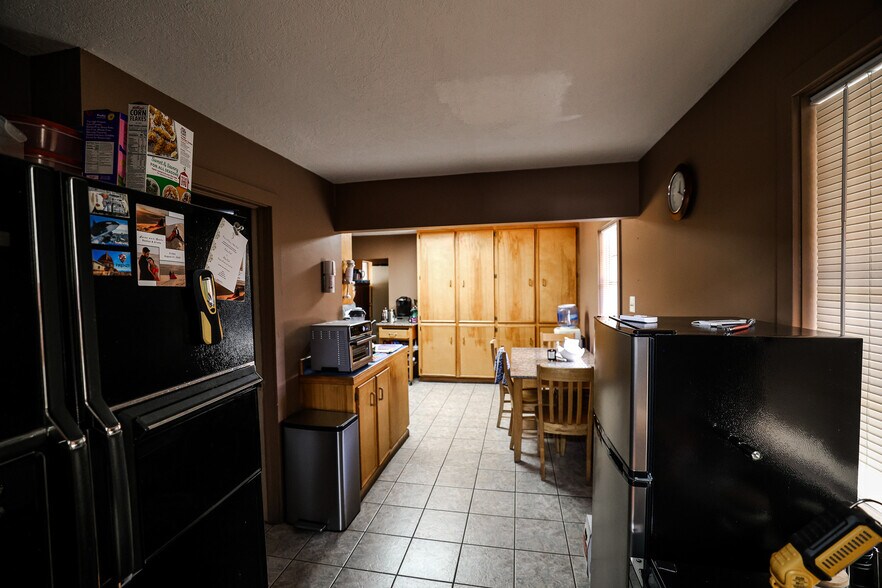 More Photos Of 221 S Preston St, Marksville Hotel For Sale