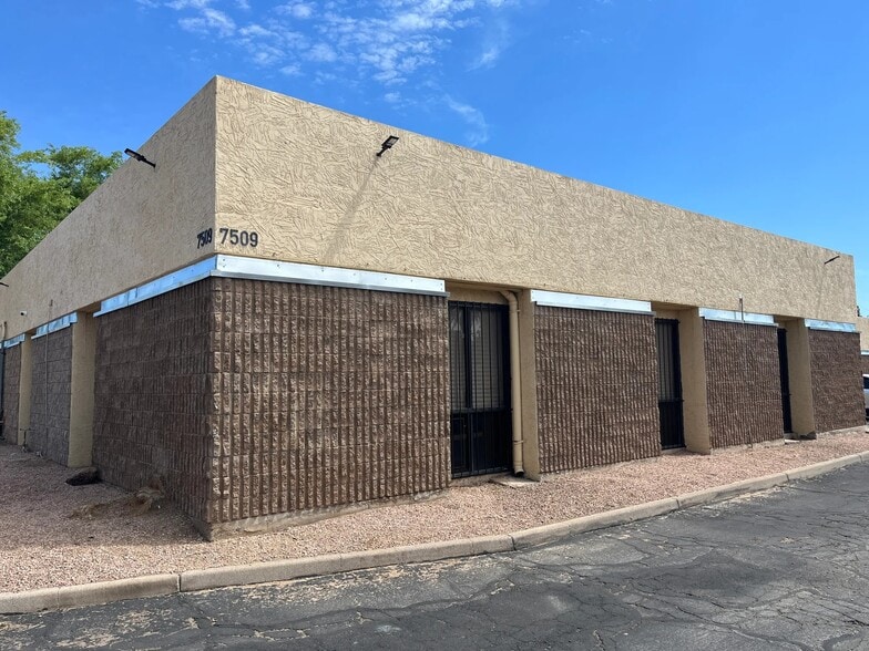 More Photos Of 7509 N 35th Ave, Phoenix Medical For Sale