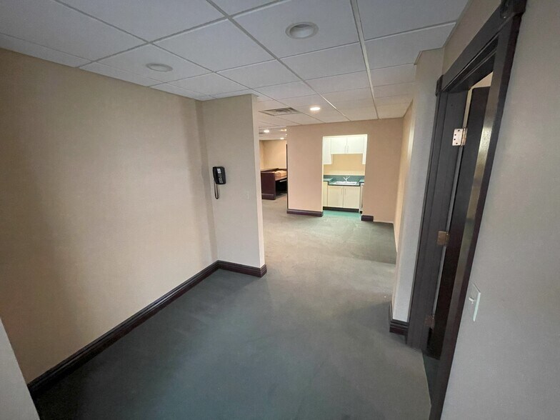 More Photos Of 19 Dove St, Albany Coworking Space