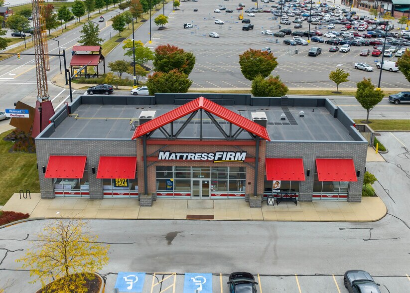 More Photos Of 3355-3535 Steelyard Dr, Cleveland Unknown For Lease