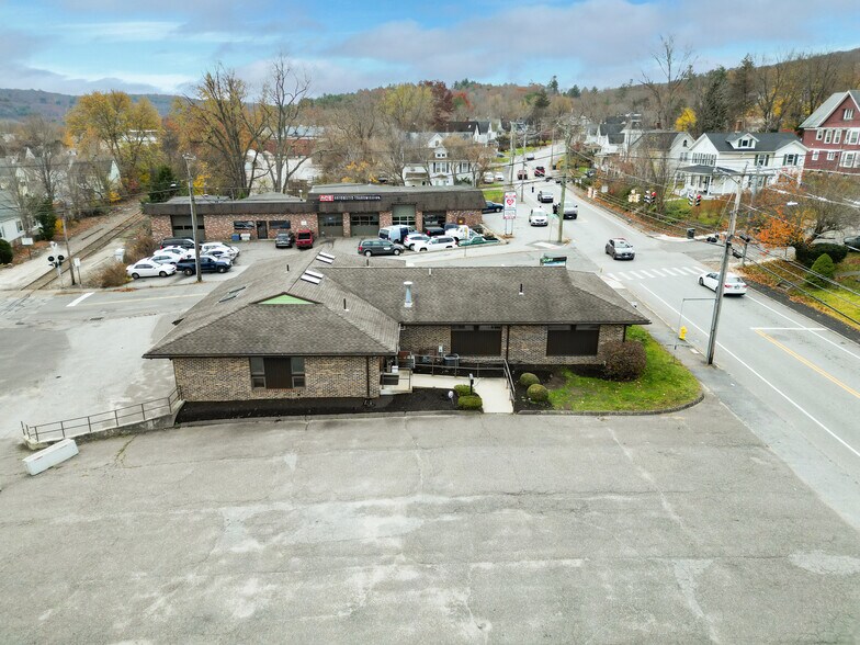 More Photos Of 95 New Litchfield St, Torrington Medical For Sale