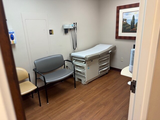 More Photos Of 610 Jasmine Rd, Altamonte Springs Office For Sale