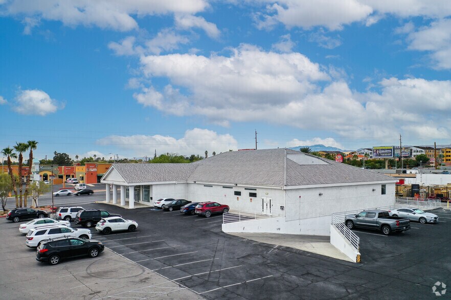 More Photos Of 5240 W Charleston Blvd, Las Vegas Storefront Retail Office For Sale