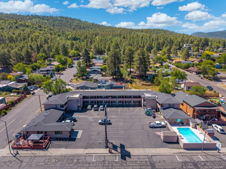More Photos Of 430 E Route 66, Williams Hotel For Sale