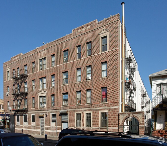 More Photos Of 5115 13th Ave, Brooklyn Apartments For Lease