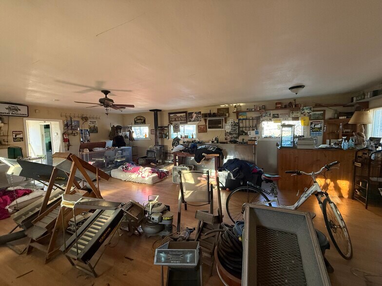 More Photos Of 3925 Lake Isabella Blvd, Bodfish General Retail For Sale