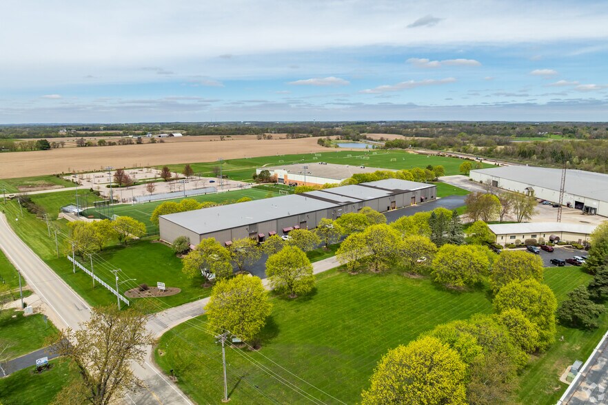 More Photos Of 8550 Ridgefield Rd, Crystal Lake Land For Lease