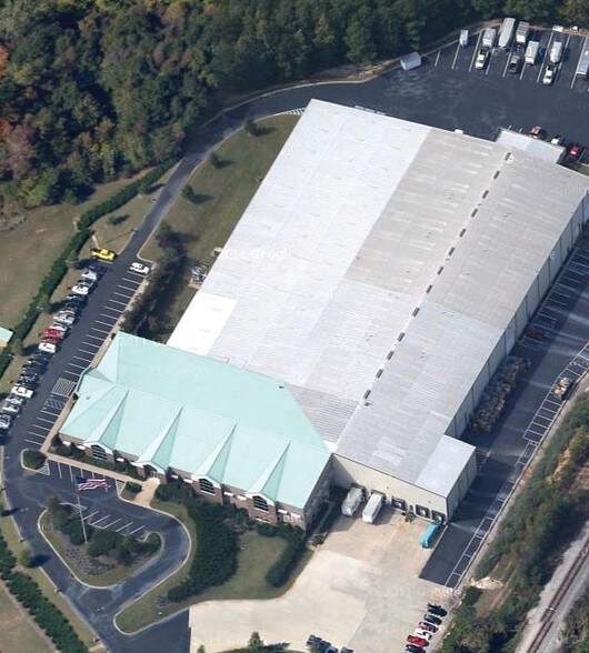 More Photos Of 100 Gilbert Dr, Alabaster Distribution For Lease