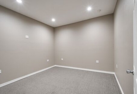 More Photos Of 220 E Texas Ave, Baytown Freestanding For Sale