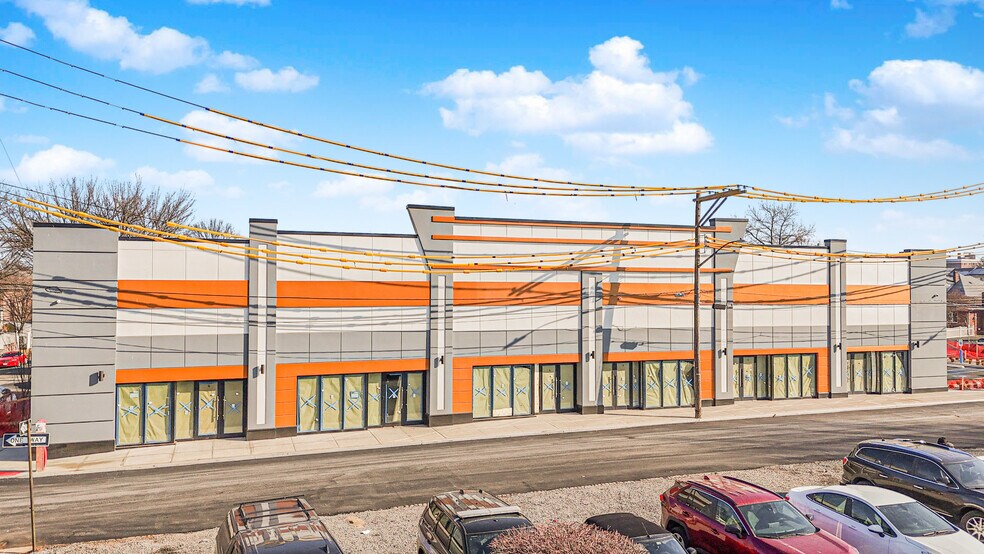 More Photos Of 752 Targee St, Staten Island Storefront Retail Office For Lease