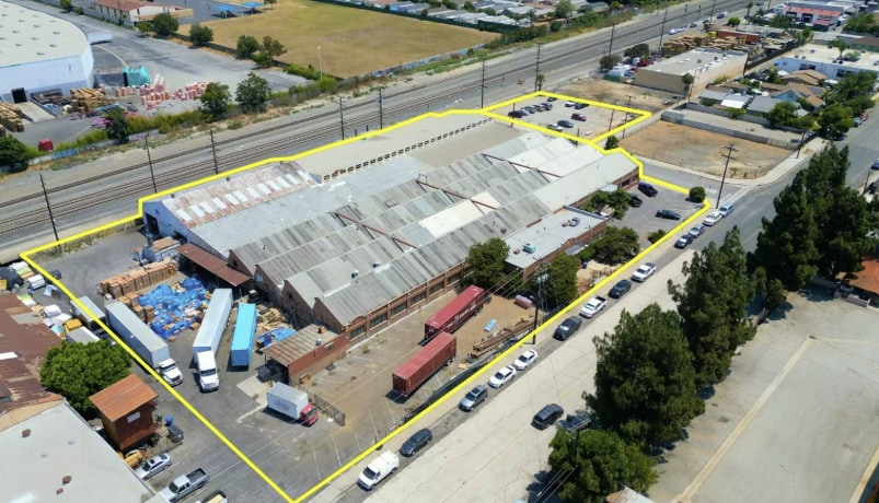 Primary Photo Of 1431-1441 W 2nd St, Pomona Manufacturing For Sale