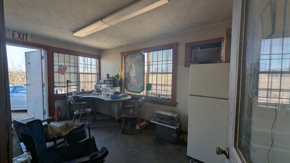 More Photos Of 4036 State H hwy, Shell Knob Industrial For Sale