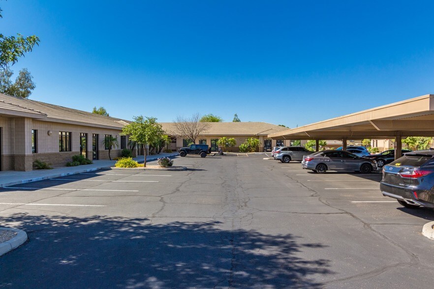 More Photos Of 18001 N 79th Ave, Glendale Office For Lease