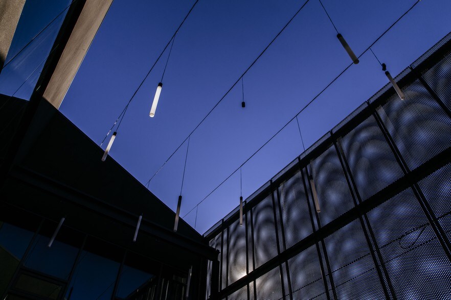 More Photos Of 706-720 N Cahuenga Blvd, Los Angeles Loft Creative Space For Lease