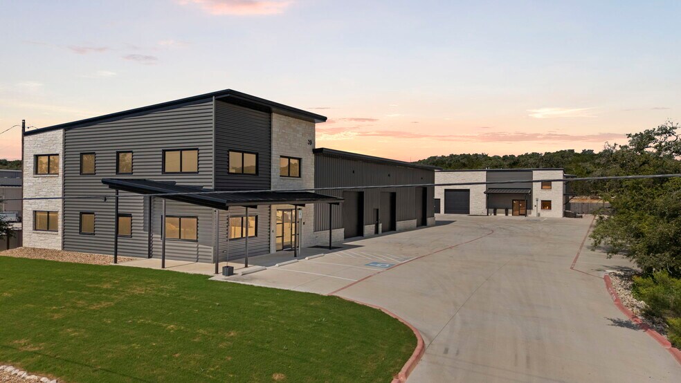 More Photos Of 39 Truss Dr, Boerne Flex For Sale