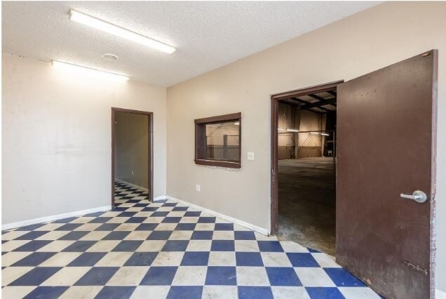 More Photos Of 12477 66th Street North, Largo Auto Repair For Lease