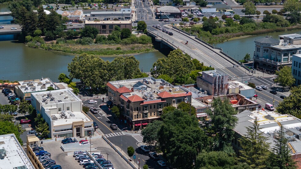 More Photos Of 1001 2nd St, Napa Office For Lease