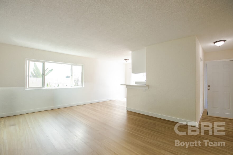 More Photos Of 5933 Barton Ave, Los Angeles Apartments For Sale