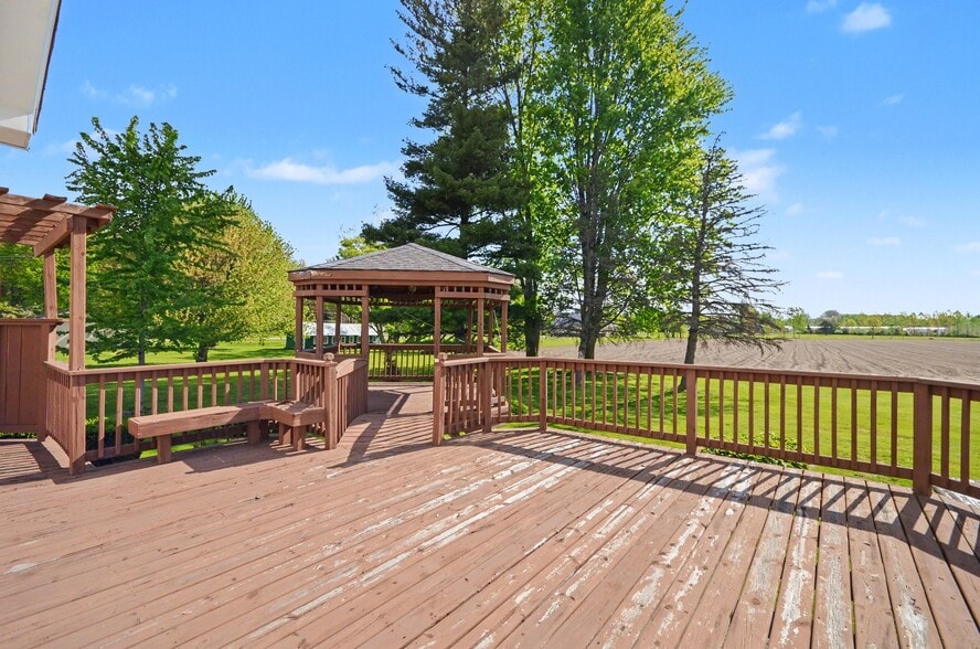 More Photos Of 52900 North Ave, Macomb Land For Sale