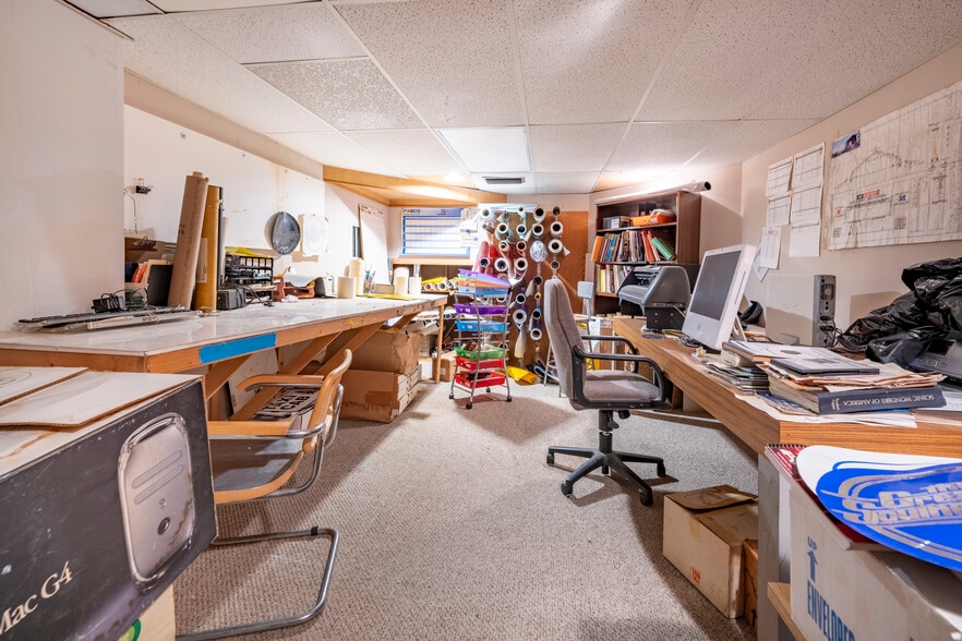 More Photos Of 15221 NE 21st Ave, Miami Warehouse For Sale
