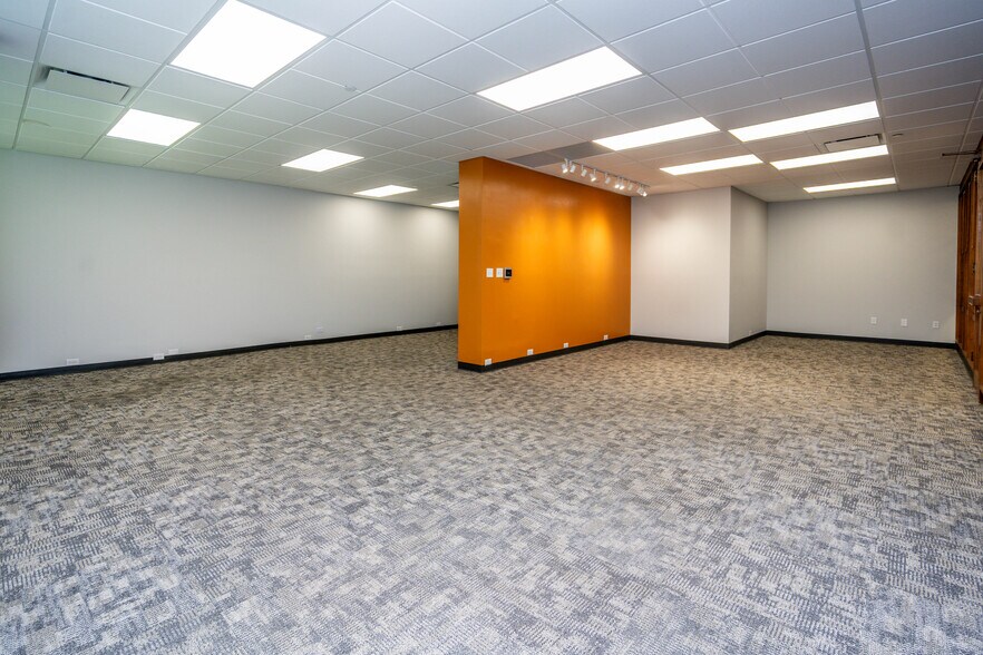 More Photos Of 215 W Oak St, Fort Collins Medical For Sale
