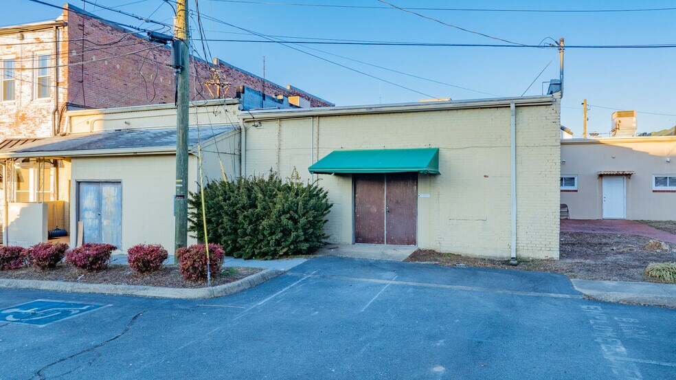 More Photos Of 218 Gay St, Erwin Loft Creative Space For Sale