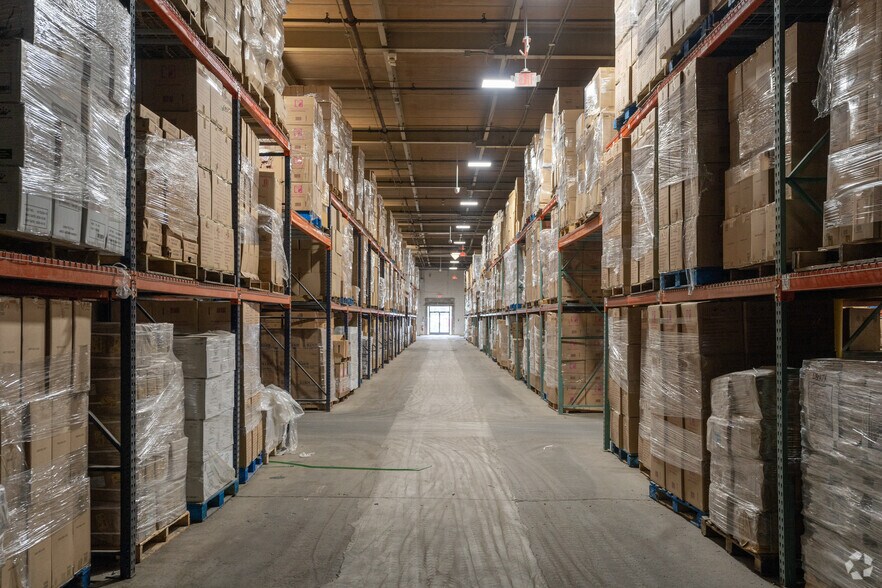 More Photos Of 2500 Grant Ave, Philadelphia Freestanding For Lease