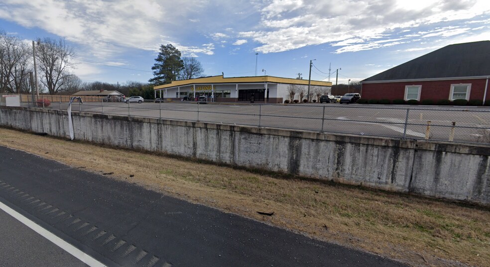 More Photos Of 41125 Us Highway 72, Stevenson Storefront For Sale