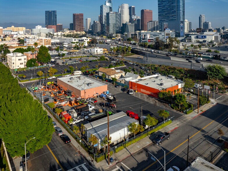 More Photos Of 1337 W 11th Pl, Los Angeles Land For Sale