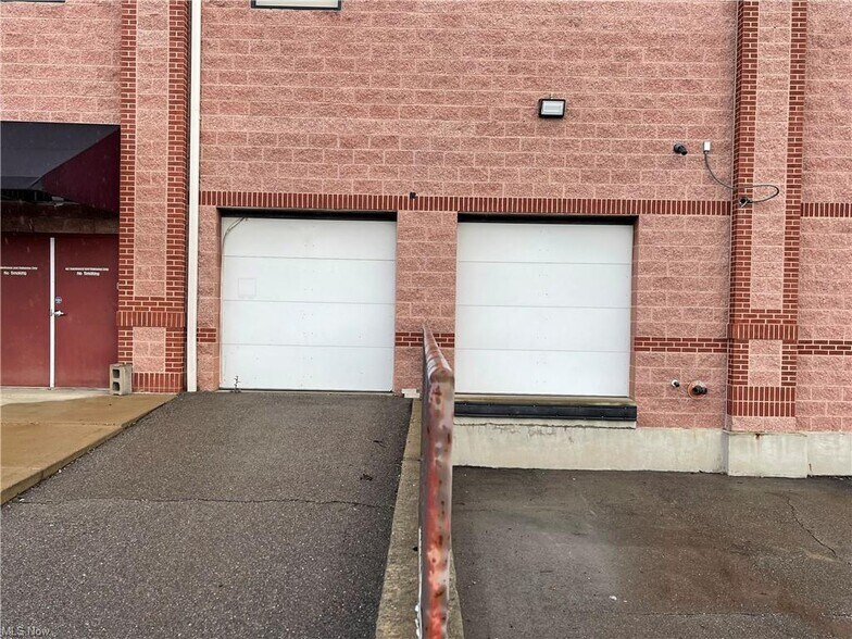 More Photos Of 100 Welday Ave, Steubenville Office For Lease