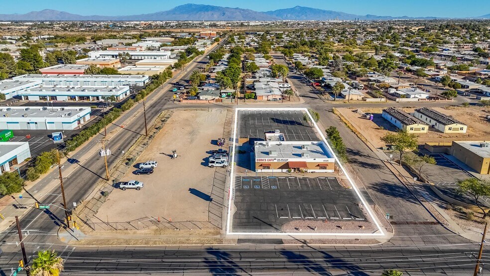 More Photos Of 4525 S Park Ave, Tucson Restaurant For Sale