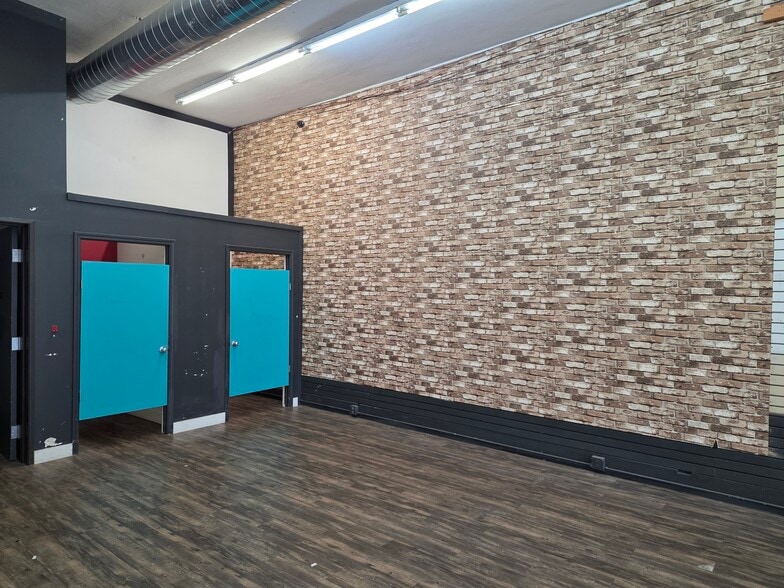 More Photos Of 221-227 G St, Davis Storefront Retail Office For Lease