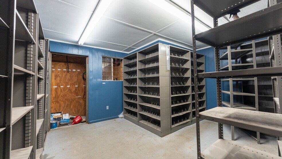 More Photos Of 565 Thomas St, Camilla Industrial For Sale