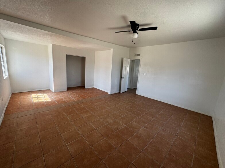 More Photos Of 11601 Valle Bajo Rd, Socorro Apartments For Sale