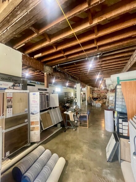 More Photos Of 1413 N La Brea Ave, Inglewood Restaurant For Sale