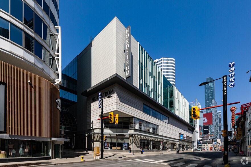 More Photos Of 220 Yonge St, Toronto General Retail For Lease